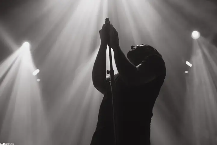 Echoes live on stage, archive photo 14