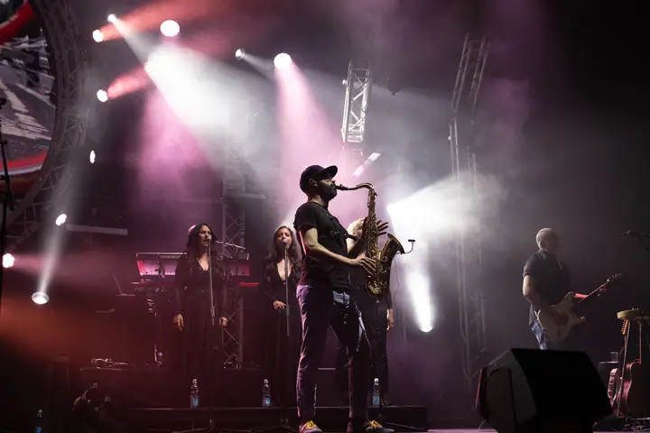 Echoes live on stage, archive photo 35